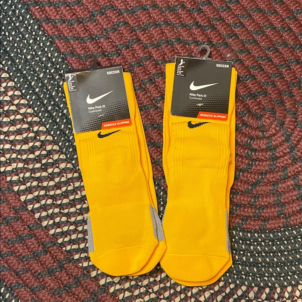 NWT Nike Park III Soccer Socks Unisex